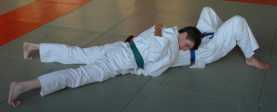[Foto:
Judo-Haltegriff:
Kuzure Kami Shio Gatame
]