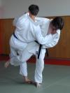 [Foto:
Judo-Wurf:
O Soto Guruma
]